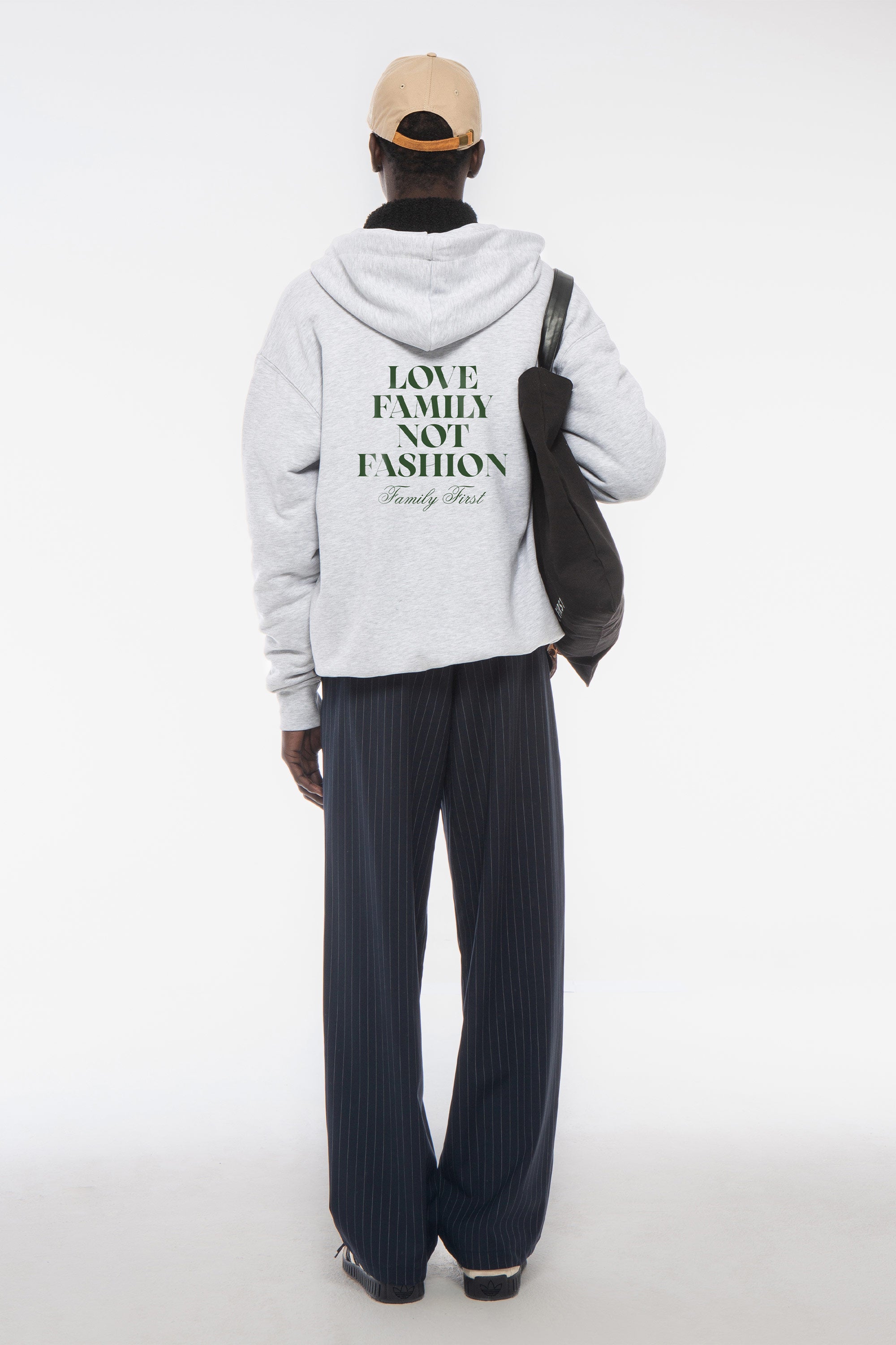 Hoodie "LFNF" Grey