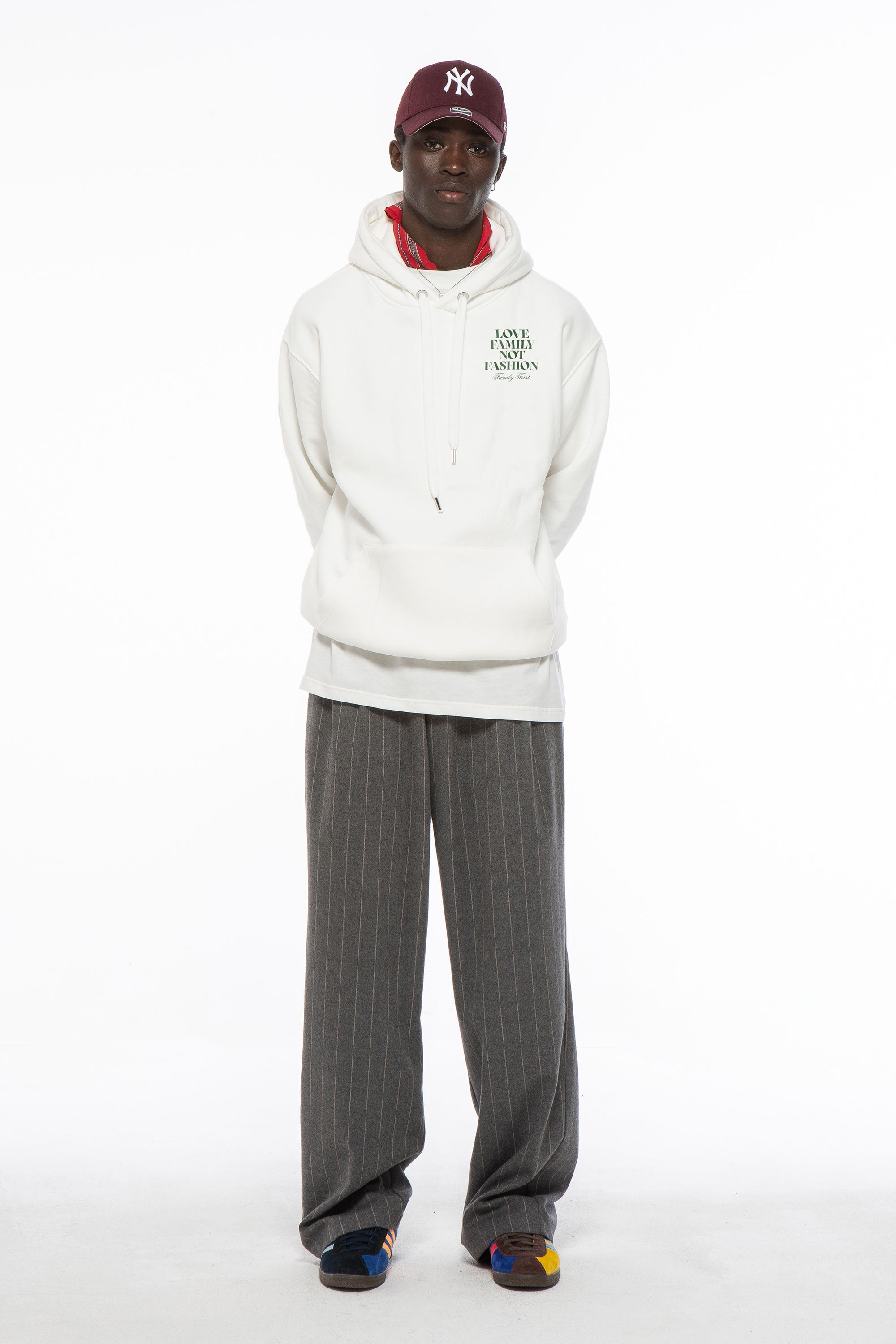 Hoodie "LFNF" White