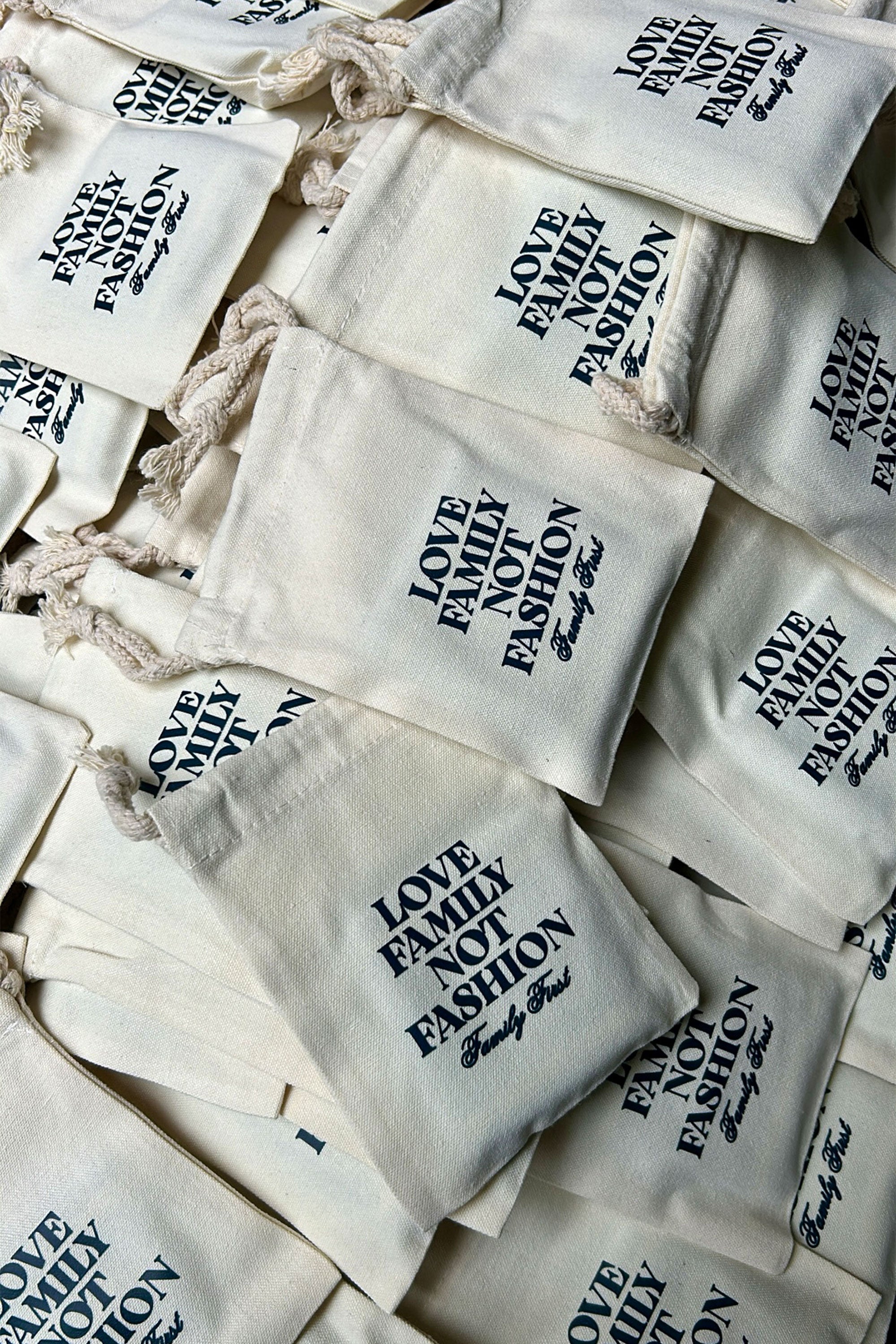 Wristband "LFNF" Black